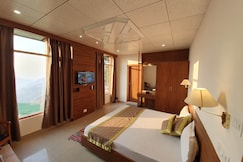 Hotel Diplomat Lounge & Bar, Shimla