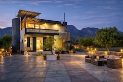 The Nivaas At Berhin's Farmstay - Luxury Villa With Private Pool in Ajmer, Ajmer