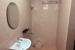 Le HAPPY RESIDENCY ASHOK NAGAR CHENNAI, Chennai