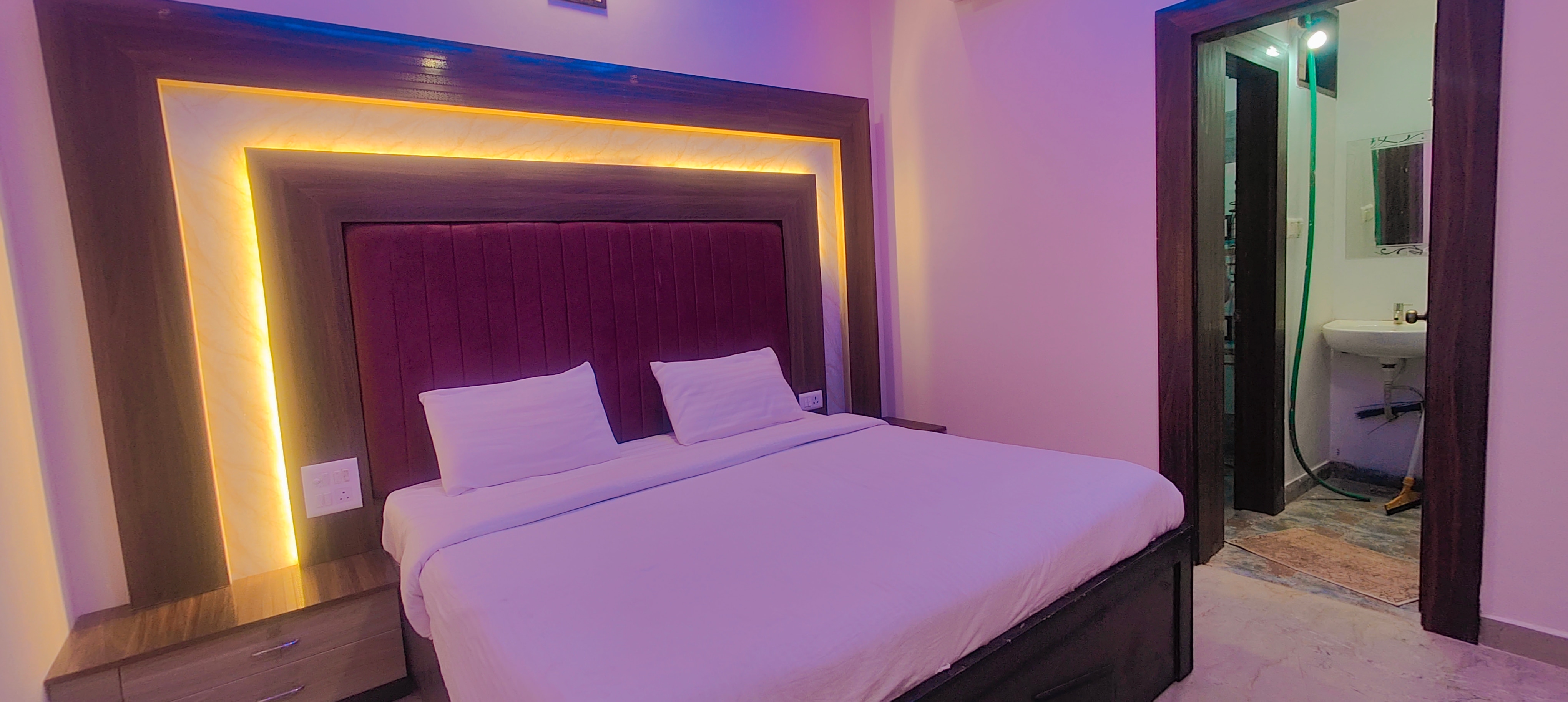 Udaipur Villa2 |Entire 4 Bhk Villa - Tap to explore photos