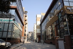 Hues Stay Rooms, Bangalore
