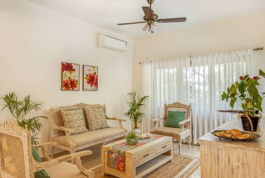 8 BHK (4 & 4 ) BHK Private Pool Villa in Sangolda
