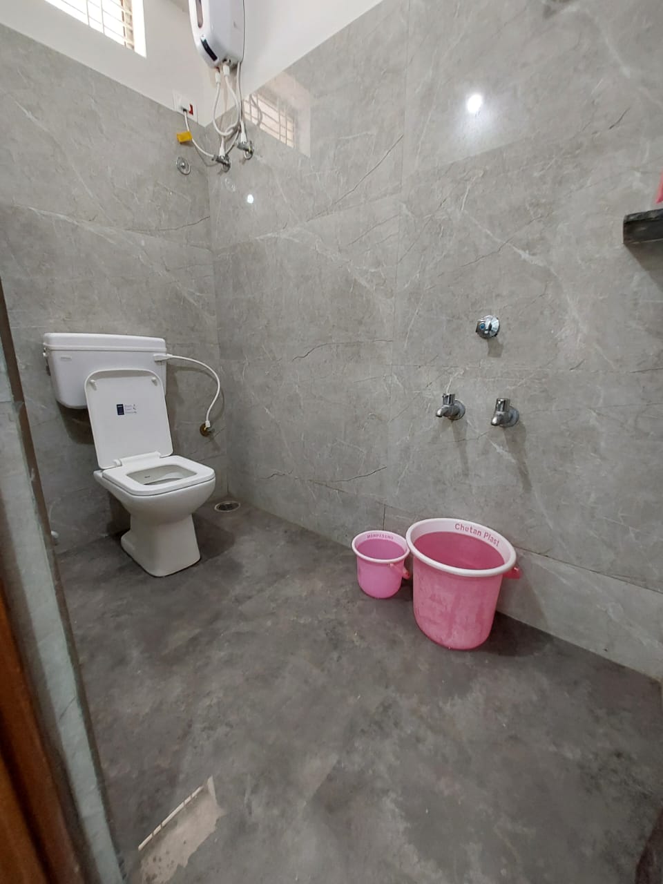 SRINIVASA HOMESTAY - Tap to explore photos