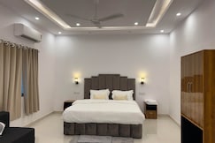 TRPOTELS Dream Inn Khajuraho, Khajuraho