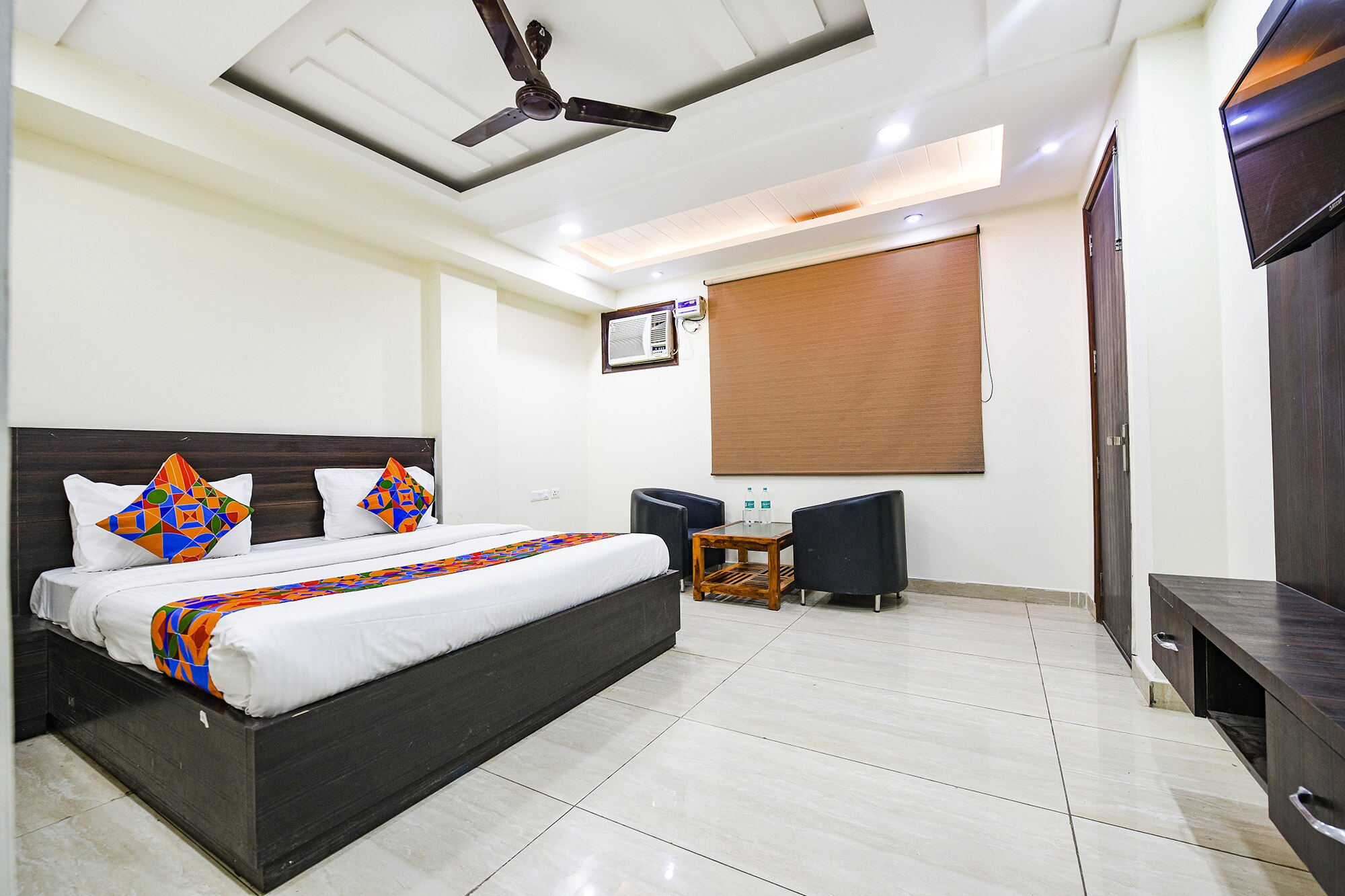 FabHotel Dwarka Residency - Nr. Yashobhoomi Convention Centre - Tap to explore photos