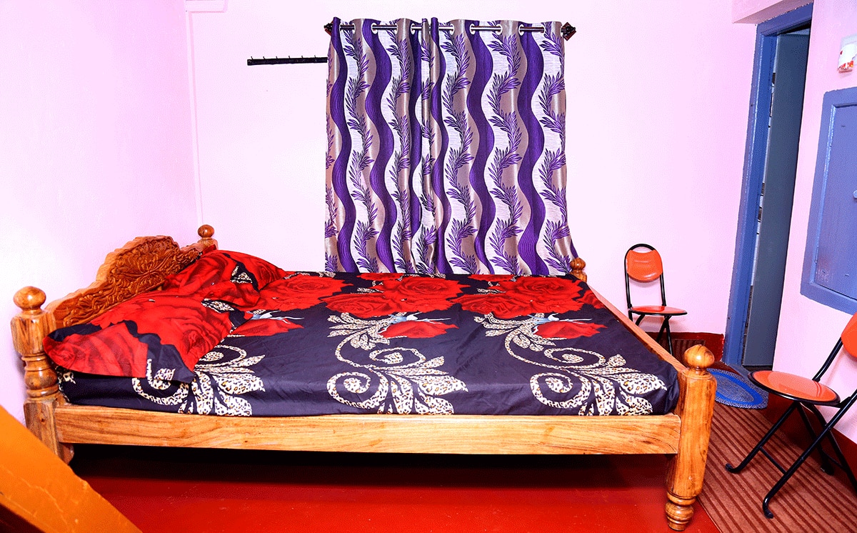 Redof 3 BHK Homestay - Tap to explore photos