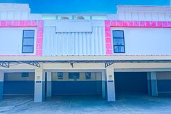 Hotel O Ilir Barar I Near Rumah Sakit Islam Siti Khadijah Formerly Maleo Hotel, Palembang