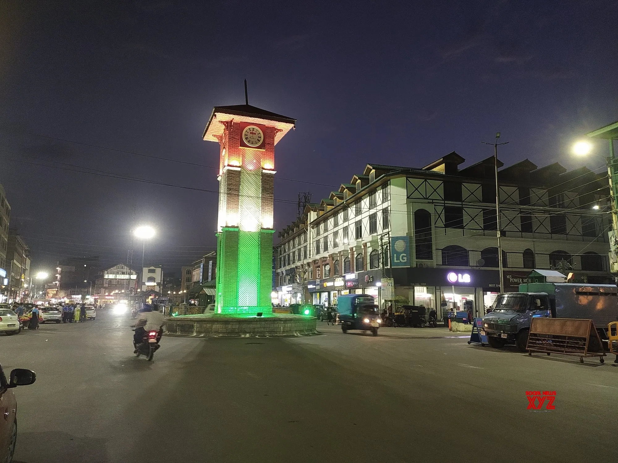 Red and White Kashmir Dormitory, Srinagar