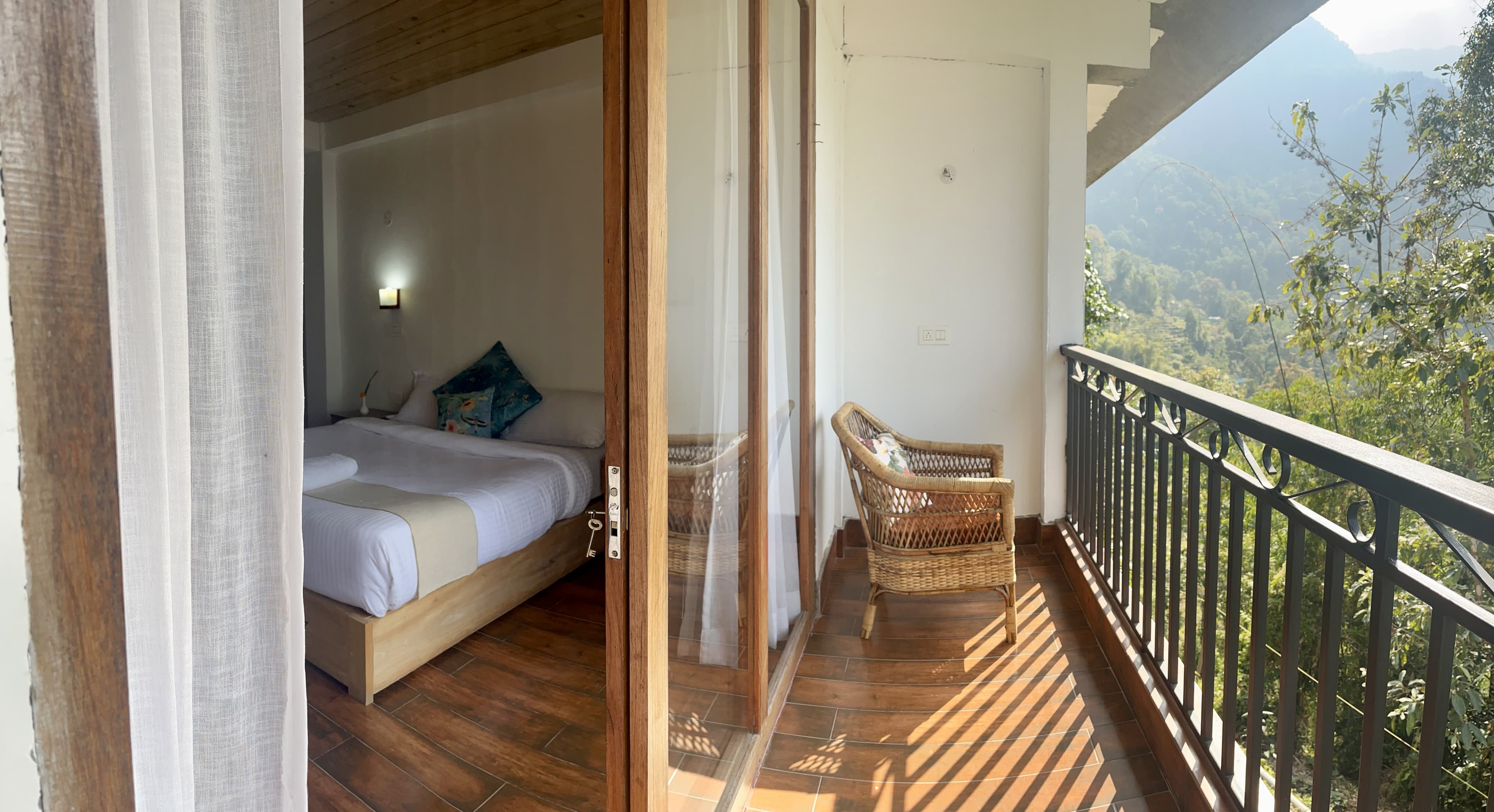 Miknaon Farmstay - Tap to explore photos