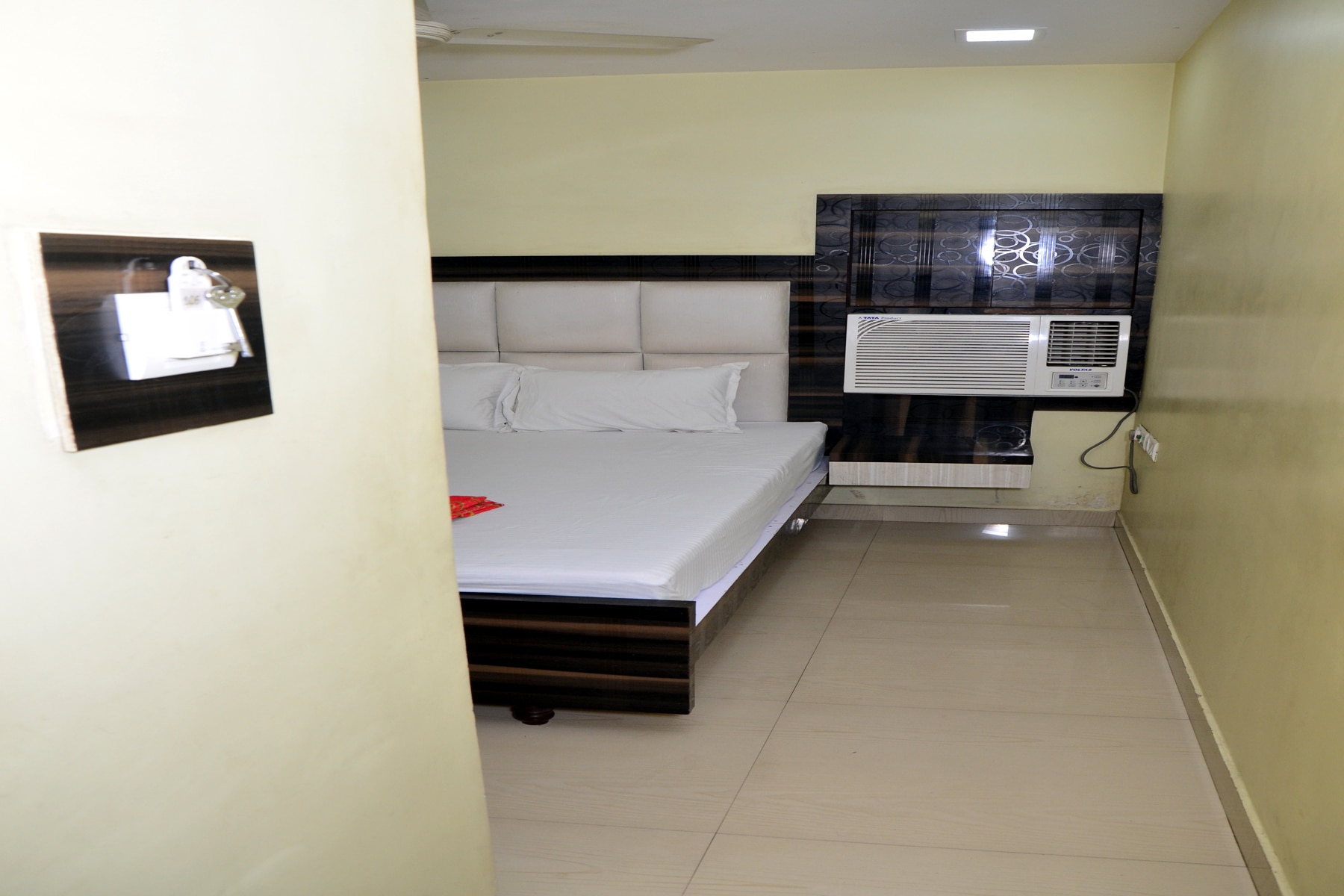 DEV Guest House - Tap to explore photos