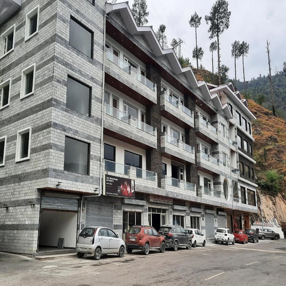 HOTEL HIMALYAN HERITAGE RESTAURENT & BANQUET HALL - Tap to explore photos