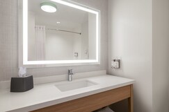 FRANKLIN INN & SUITES by IHG, Robertson