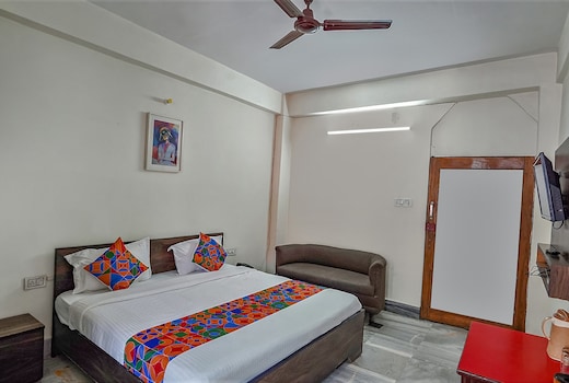 FabHotel New Shanti