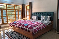 Kalrav Kunj Homestay 3 BR Dwarahat By Homeyhuts, Dehradun