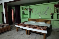 Old riya valley homestay, Nainital