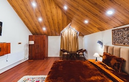 Deluxe Rooms