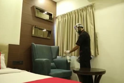 Hotel Akash Surat Inr 301 Off 1 0 9 9 Hotel Price Address Reviews