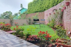 Monal cottage, Naukuchiatal