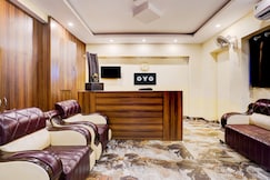 Hotel O Amba Heritage House, Prayagraj