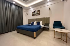 The Luxurious Stay | Omaxe Hazratganj, Lucknow