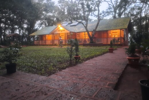 Hotel Gokul Villa