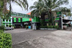 Townhouse Oak Pancanaka Malioboro Hotel, Sleman