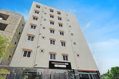 Super Townhouse Oak Hyderabad Central University, Hyderabad
