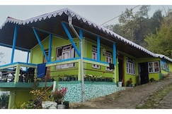 But 'n' Ben Homestay, Dawaipani, Darjeeling