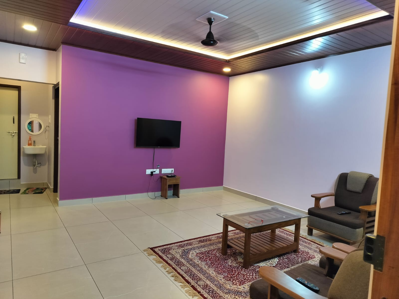Drishyavana Homestay - Tap to explore photos
