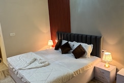 Comfy Vibes, Greater Noida