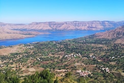 River Palace - A Valley View Hotel (Pure Veg), Mahabaleshwar