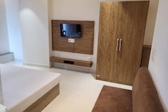 Hotel Royal Vilas, Bharatpur, Bayana