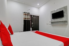 Hotel O Moon Light Guest House, Faridabad