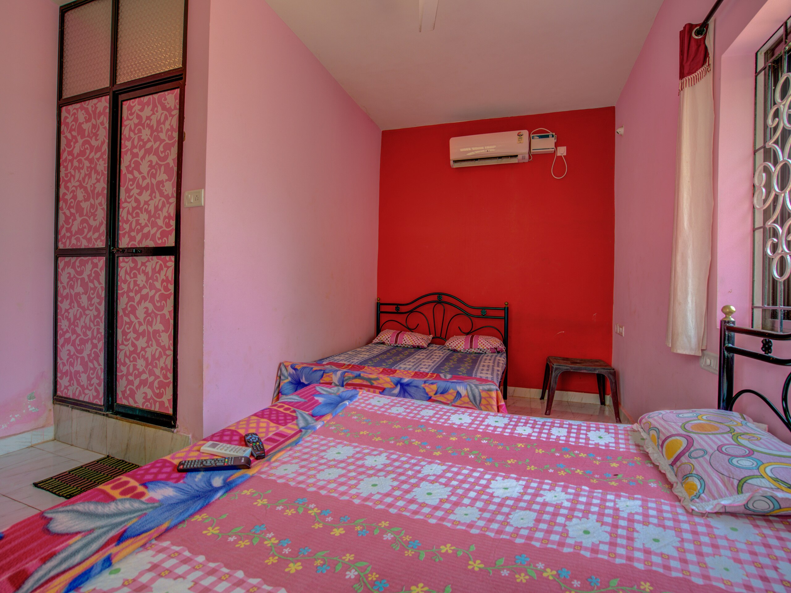 Goan Comfort Guest House - Tap to explore photos