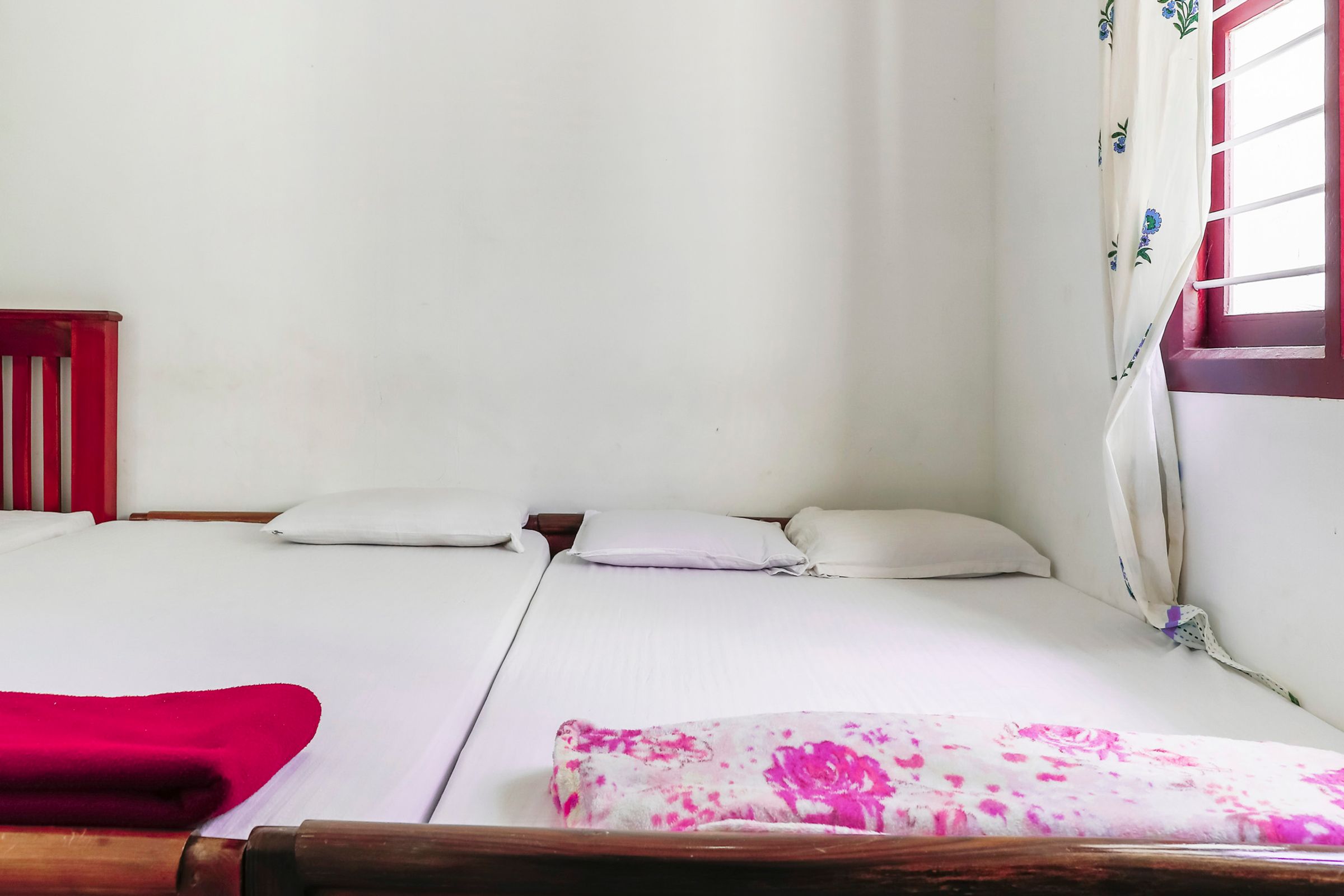 Noel Homestay (Non A/C Room) - Tap to explore photos