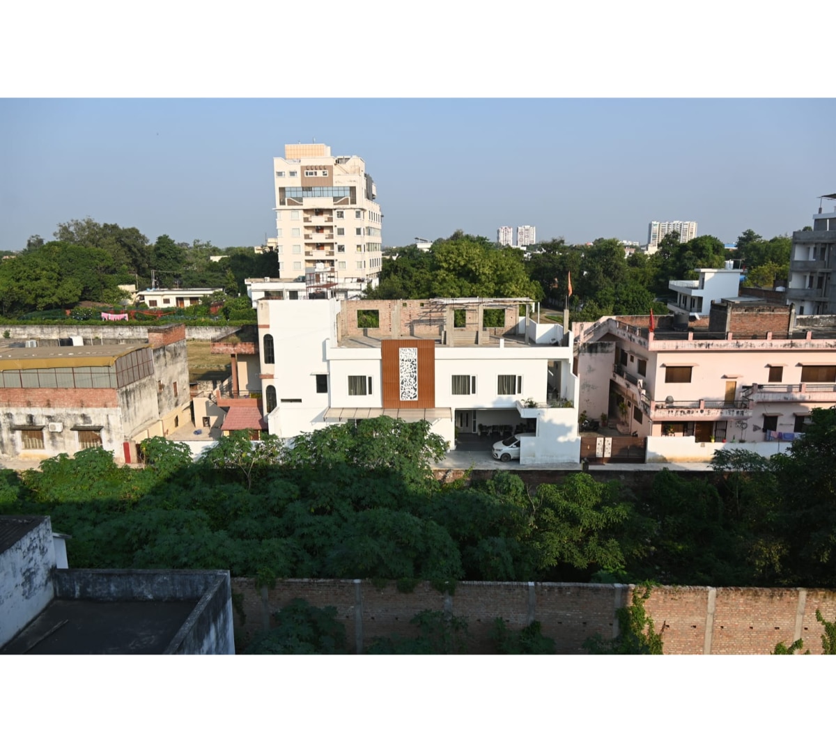 Tarang Stay .Inn - Tap to explore photos