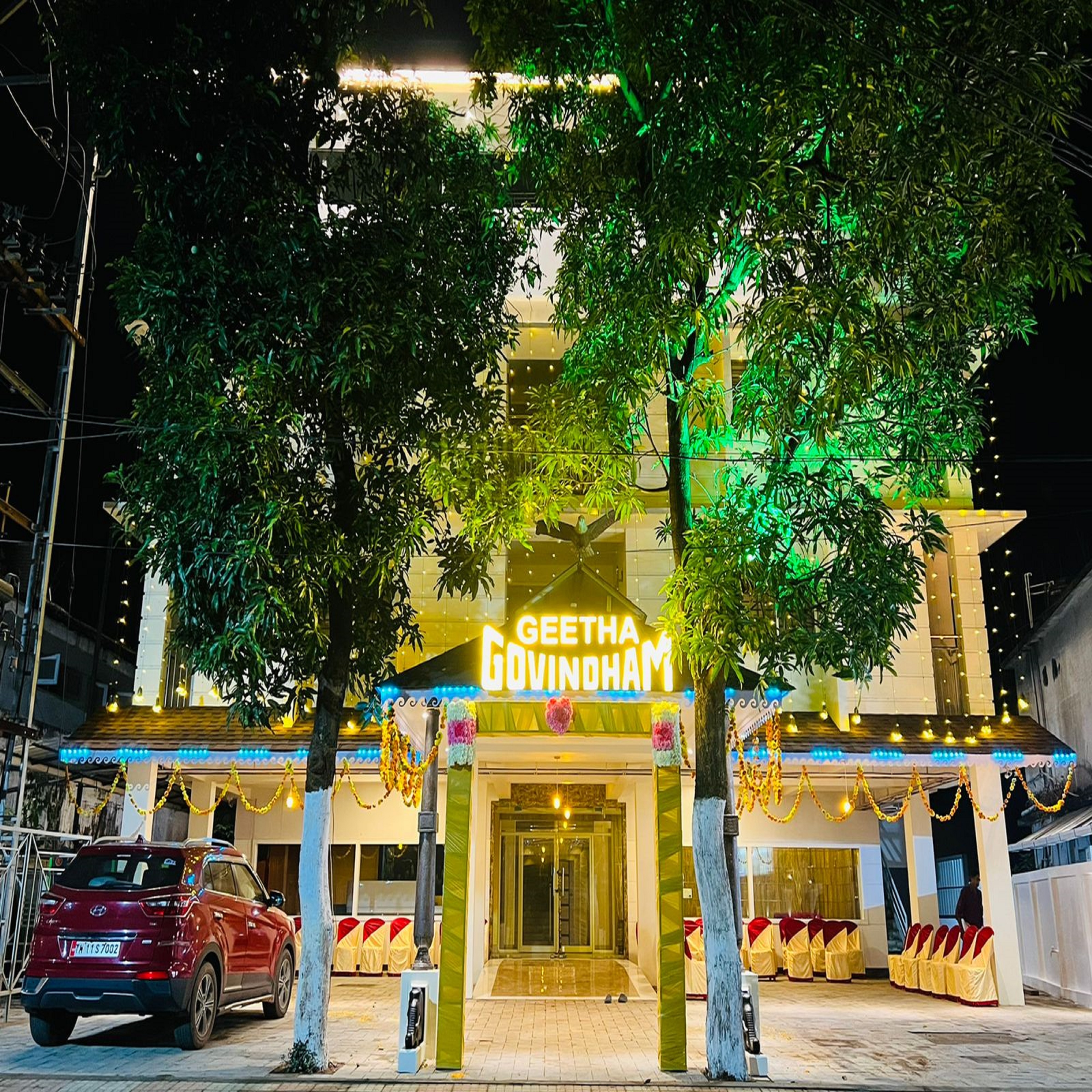 Geetha Govindham - Tap to explore photos