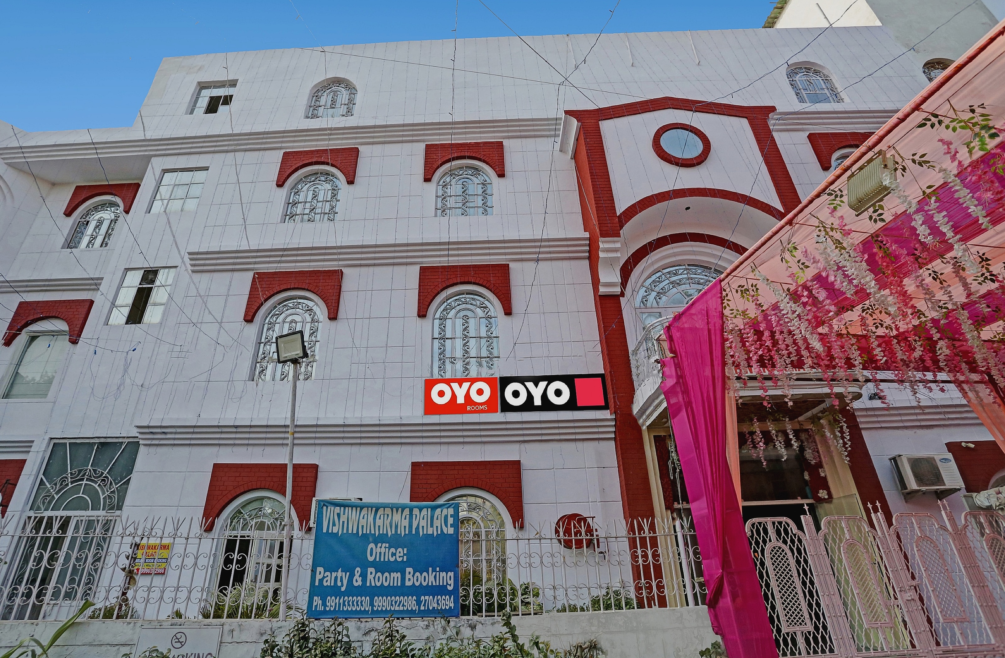 OM RESIDENCY NEAR LOTUS TEMPLE NEAR BY BIKANER SWEET - Tap to explore photos