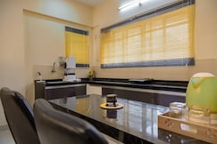 Studio Serviced Apartment at Amanora Park Town, Pune