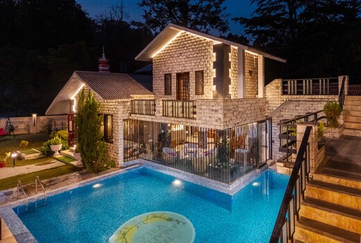 The Amaltas villa