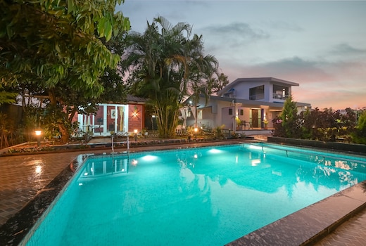 4BHK   Garden Cottage Villa By Tropicana Stays