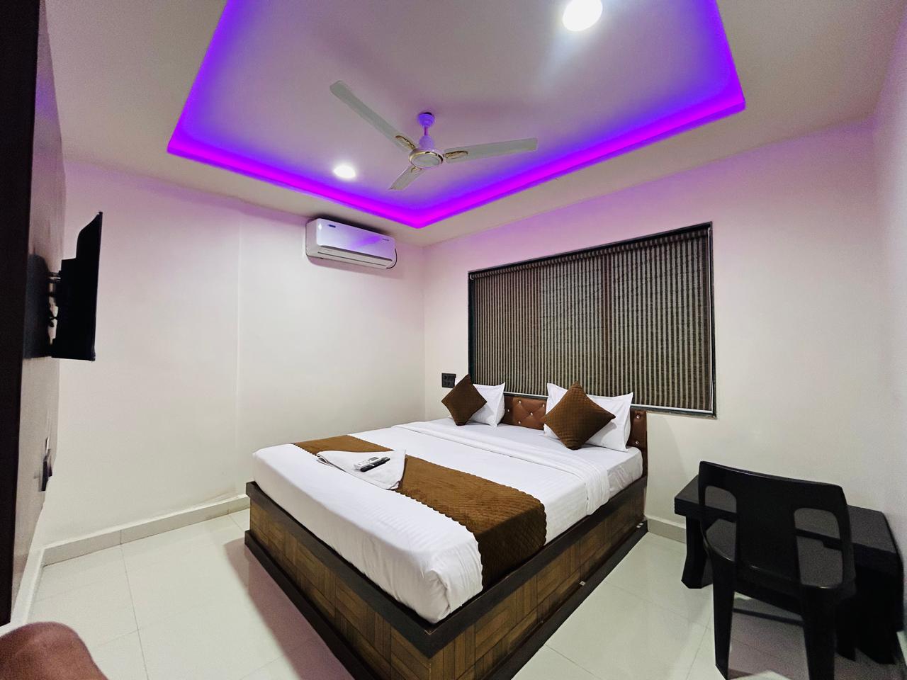 Hotel Abhishek and Lodging - Tap to explore photos
