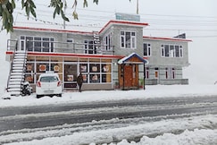 Hotel Peak View, Lahaul
