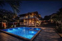 The Farm Story Pool Villa, Devrukh