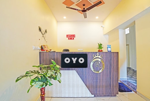 Super Hotel O Rajmahal