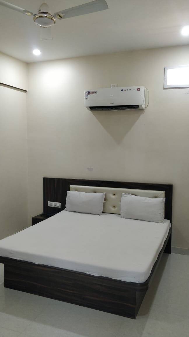 HOTEL RATHI HERITAGE NOKHA - Tap to explore photos