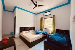 Hill view hotel and tourist lodge, Kedarnath