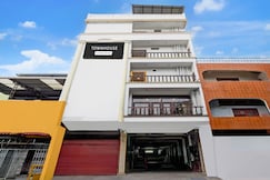 Super Townhouse White Town Rock Beach Formerly Prakasam Residency, Pondicherry