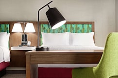 Hampton Inn & Suites Miami Kendall, Nassau
