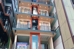 Pause Dwelling Palace, Dharamshala